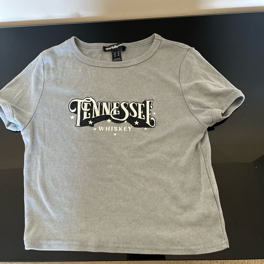 Charlotte Russe Gray Tennessee Whiskey Cropped Tee